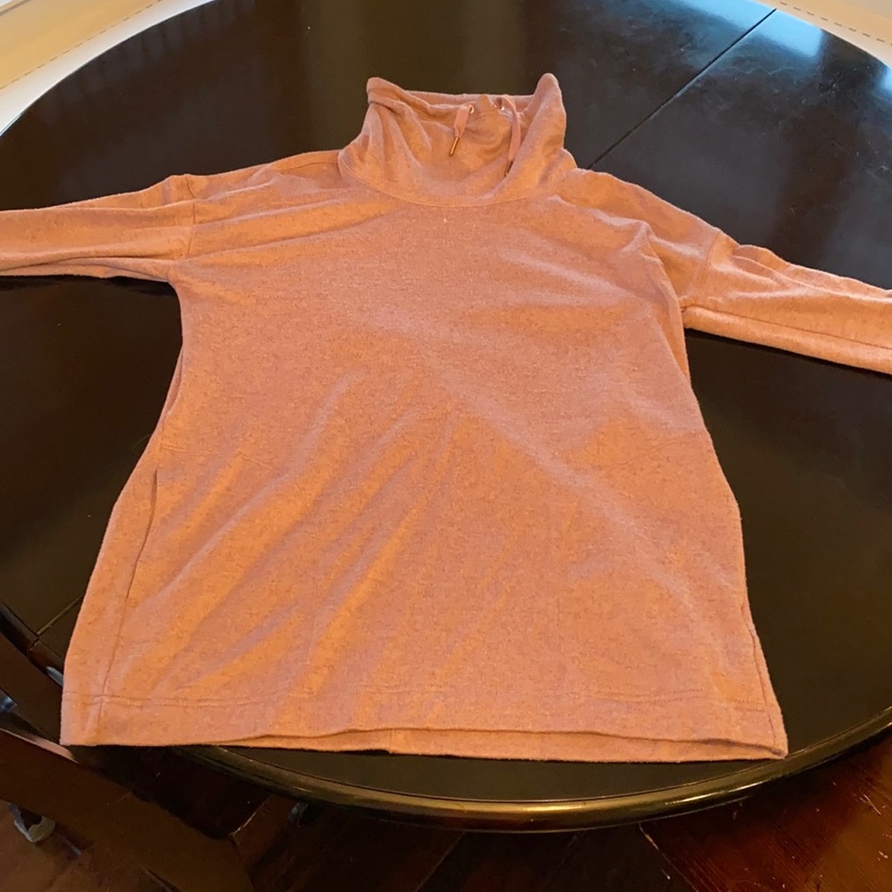 Old Navy Sweatshirt size medium
